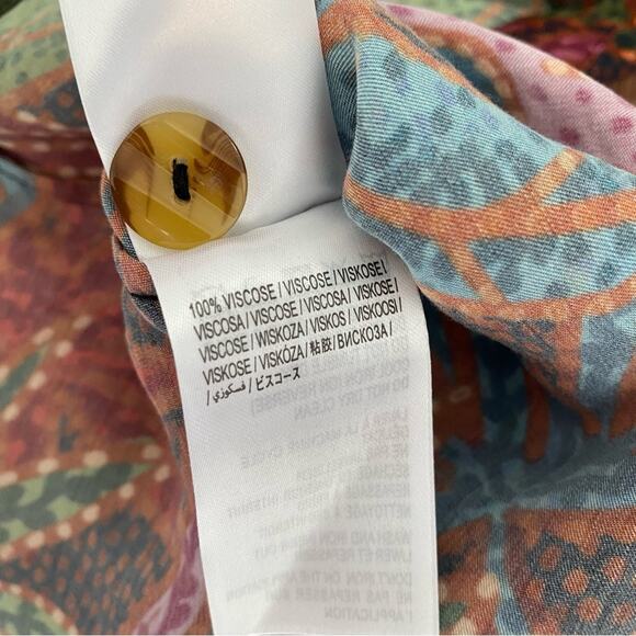 Farm Rio Rainforest Lenzing Viscose Brown Button Down Shirt Blouse size XS - Picture 8 of 9